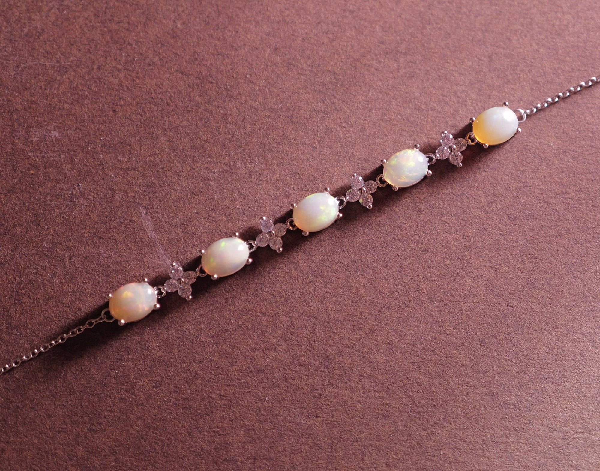 Dewlight Opal Bracelet